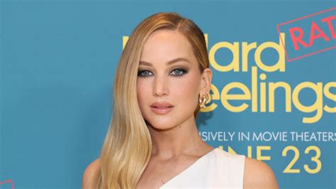 is jennifer lawrence nude in her new movie|Jennifer Lawrence shocks fans by getting completely。